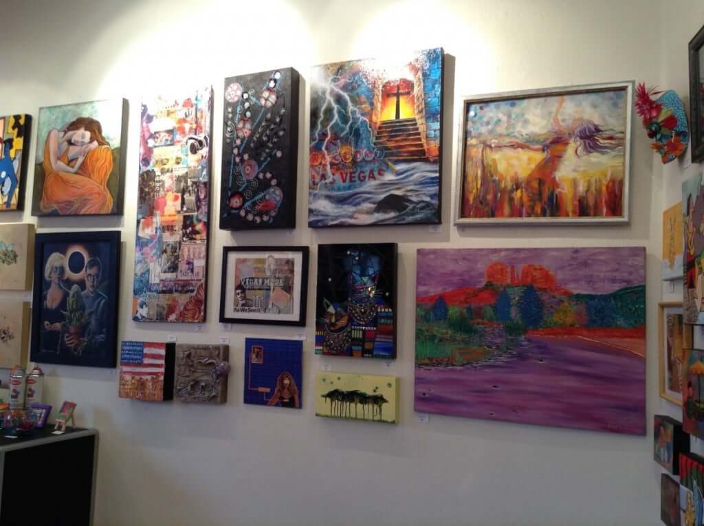 The Last Show for the 2014 Elite Artist Team is happening now ! Do not miss their online collection right here under the online store tab!